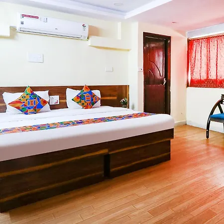 Fabhotel Sri Sai Grand Inn